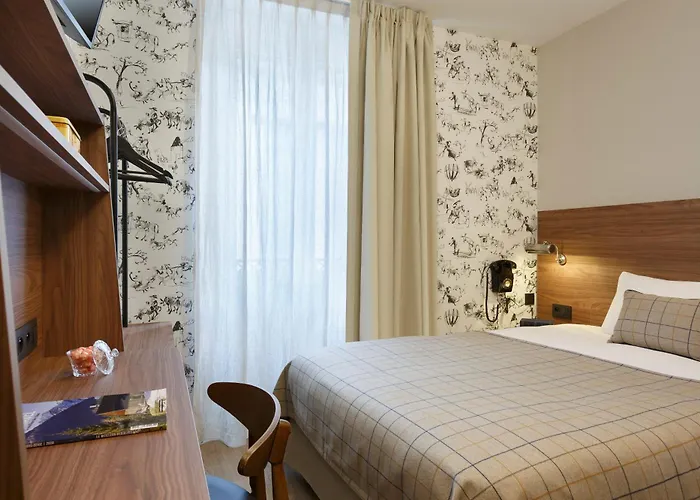 Maison Barbillon - Centre Gare Hotel 3*